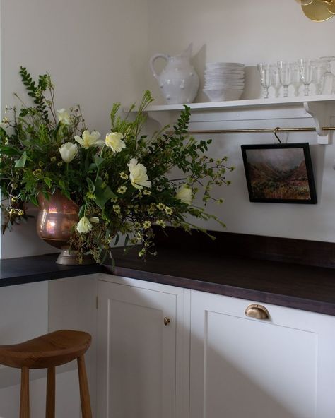 deVOL Kitchens (@devolkitchens) • Instagram photos and videos Modern English Cottage, Eclectic Lighting, Devol Kitchens, Large Flower Arrangements, Cottage Aesthetic, Kitschy Kitchen, Studios Architecture, Zellige Tile, Butcher Block Countertops