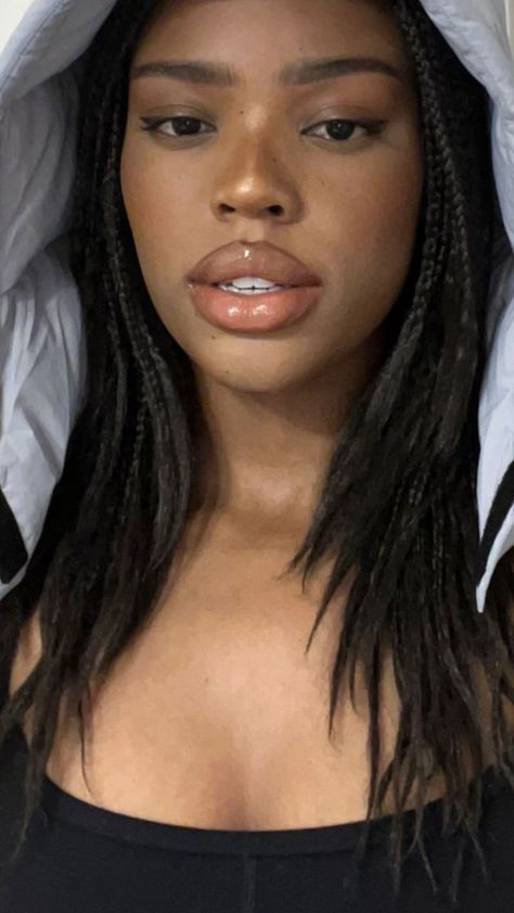 Laura Bettina, Wide Nose, Braids With Weave, Perfect Lips, African Beauty, Everyday Makeup, Beautiful Woman, Pretty Face, Fashion Makeup