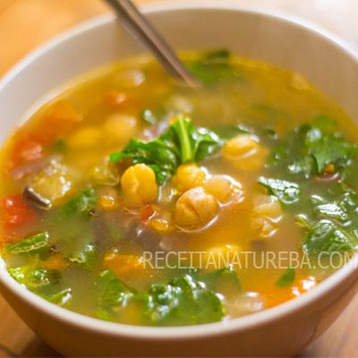 7 Receitas de Sopa Light Para o Inverno – Receita Natureba Sopas Light, Low Card, Bean Soup Recipes, Low Carb Vegan, Winter Soups, Portuguese Recipes, Workout Food, Health Food, Soup Recipes