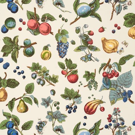 Schumacher Berry Grove Ivory Wallpapers, 5015652, from Schumacher Classics collection. French Country Wallpaper, Pantry Wallpaper, Ivory Wallpaper, House Of Hackney Wallpaper, 1950s Fabric, Creole Cottage, Schumacher Wallpaper, Painting Antique Furniture, Grandmas Garden