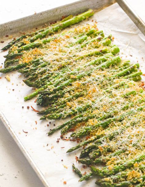 Crispy Parmasean Asparagus, Parmasean Asparagus Recipes Baked, Baked Asparagus With Parmesan Cheese, Roasted Asparagus Parmesan, Parmesan Crusted Asparagus, Parmesan Asparagus Baked, Oven Baked Asparagus, Ways To Cook Asparagus, Easy Veggie Side Dish