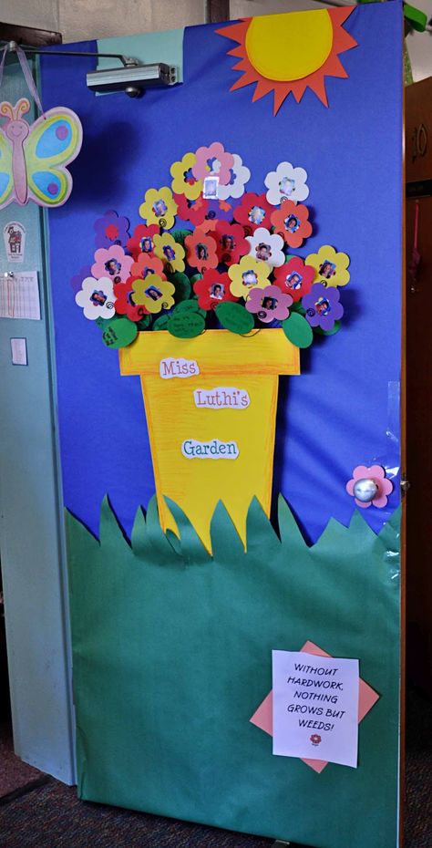 Preschool Back To School Ideas | Children's Learning Activities: Teacher Appreciation Week: Door ... Teacher Appreciation Week Door, Spring Classroom Door, Preschool Door, Teacher Appreciation Doors, Spring Door Decoration, School Door Decorations, Spring Classroom, Preschool Bulletin, Preschool Bulletin Boards