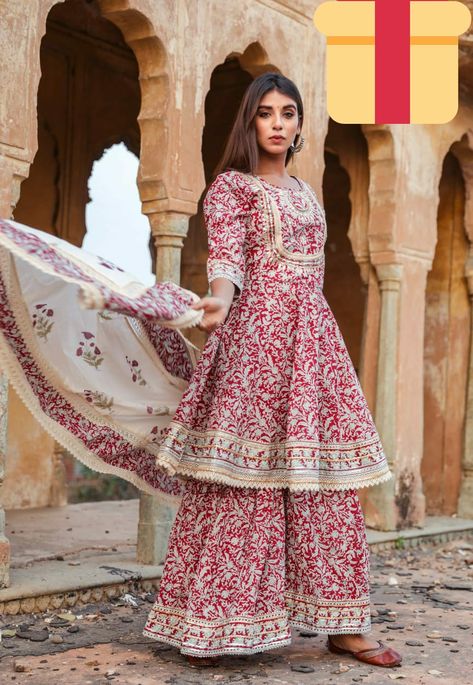 Cotton Garara Suit, Kurti Dupatta, Gharara Designs, Cotton Suit Designs, Sharara Designs, Women Kurta, Cotton Gowns, Designer Kurti Patterns, Simple Kurti Designs