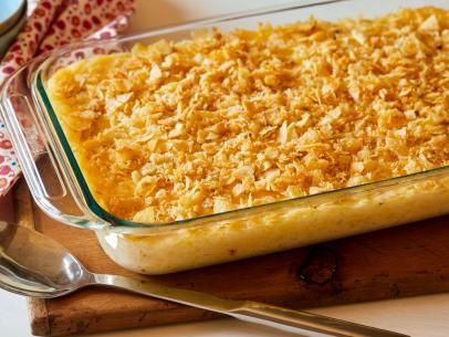 Funeral Potatoes: Food Network Recipe | Ree Drummond | Food Network The Pioneer Woman Recipes, Best Potato Recipes, Popular Food, Pioneer Woman Recipes, Ideas Food, Ree Drummond, How To Cook Potatoes, Potatoes Recipe, Paula Deen