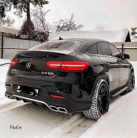 Mercedes Benz Gle Coupe, Black Mercedes, Black Mercedes Benz, Race Car Driving, Cars Aesthetic, Dream Cars Mercedes, New Sports Cars, Lux Cars, Mercedes Benz Classic