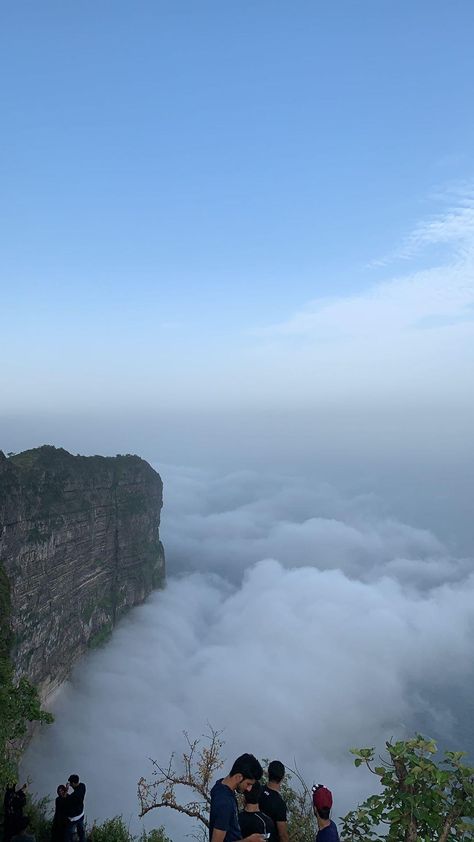 #oman #salalah #Dalkut # shaat Salalah Oman Photography, Salalah Oman, Salalah, Types Of Photography, Oman, Wallpapers, Natural Landmarks, Water, Photography