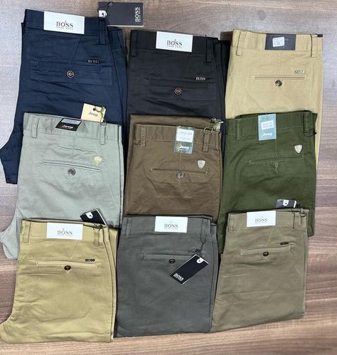 Men Khaki Pants Outfit, Khaki Pants Outfit Men, Wearing Outfits, Khaki Pants Outfit, Graphic Design Business Card, Pants Outfit Men, Khaki Pants Men, Minimalist Wardrobe, Mens Khakis