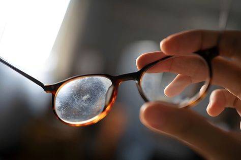 Learn how to remove scratches on lenses from your glasses without spending. Protect lens anti-reflective coating using toothpaste and other products at home. Fix Scratched Glasses, Scratched Glasses, Diy Repair, Eye Glasses, Toothpaste, Lenses, At Home, Repair, Sunglasses