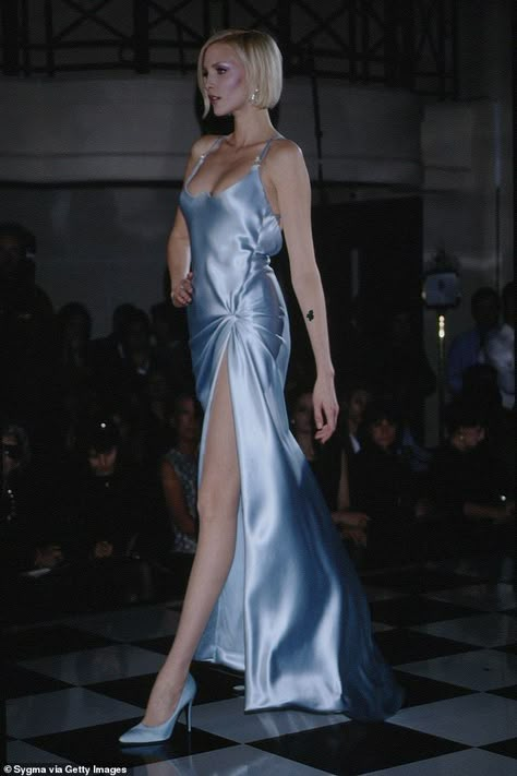 Runway Dresses Couture, 90s Fashion Ads, Blue Runway Dress, Babylon Premiere, Versace Spring 1995, Vintage Versace Dress, Versace Haute Couture, Light Blue Gown, Versace Gown