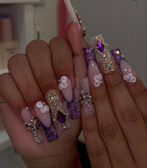 Acrylic Nail Designs Classy, Quinceanera Nails, Gold Acrylic Nails, Purple Acrylic Nails, Super Cute Nails, Spring Acrylic Nails, Punk Nails, Red Acrylic Nails, Broken Nails