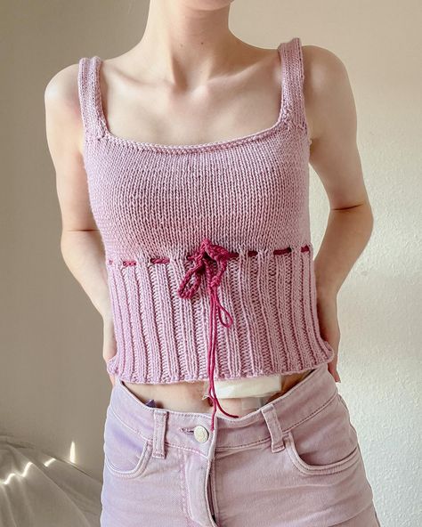 Sweet nothing cami test knit for @starcrossed.knits 💗 I’ve done a lot of crochet tests before, but this was my very first test knit 🫣 I’m honestly really happy to have tested this because I learnt new techniques and just had an overall great time knitting this. It’s perfect for summer and I can’t wait to wear this out soon 🤭 Yarn: @dropsdesign Merino Extra Fine #knitting #knit #sweetnothingscami #knitcamisole #knittop Crochet Cami, Knitted Stuff, How To Make Clothes, Sweet Nothings, Knitting Projects, Aesthetic Clothes, Diy Ideas, Crochet Projects, Knit Top