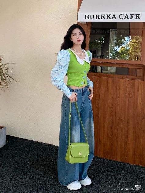 Spitfire Chic, Day6 Concert, Street Style Outfits Casual, Fashion Design Books, Clothes Korean Style, Fashion Hacks Clothes, Casual Chic Outfit, Modest Fashion Outfits, Colourful Outfits