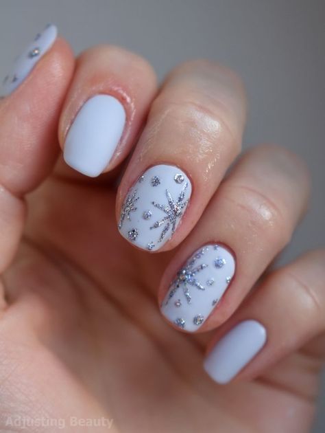 Snowflake Nail Design, Snowflake Nail Art, January Nails, Christmas Gel Nails, Her Nails, Snowflake Nails, Sparkle Nails, Xmas Nails, Holiday Nails