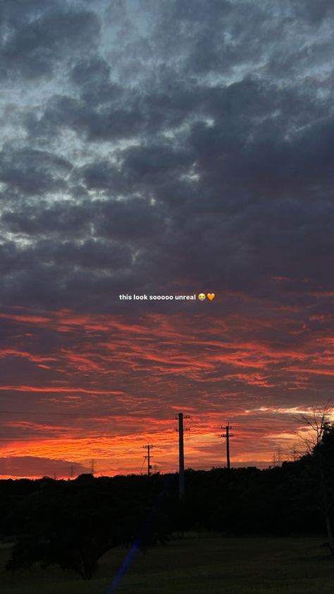 Pretty Skies Instagram Story, Evening Walk Captions, Location Captions For Instagram, Sunset Ig Captions, Instagram Story Captions, Sunset Aesthetic Instagram Story, Sky Captions, Sunset Captions For Instagram, Sunset Captions