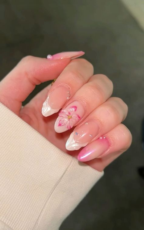 Free Beginners Guide to Summer Nail Projects Pink Nails Tropical, Gyaru Nails Tropical, Coquette Summer Nails, Nail Inspo Tropical, Tropical French Tip Nails, Beach French Tip Nails, Pink Tropical Nails, Nail Ideas Flowers, Tropical Nails Acrylic