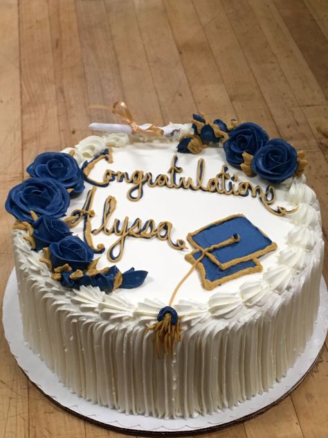 Grad Cakes Simple, Navy Blue And Gold Graduation Cake, Navy Blue Graduation Cakes, Blue Graduation Cakes, Blue And Gold Graduation Cake, Buttercream Graduation Cake, Graduation Cake Blue And Gold, A&m Graduation Cakes, University Cake Ideas