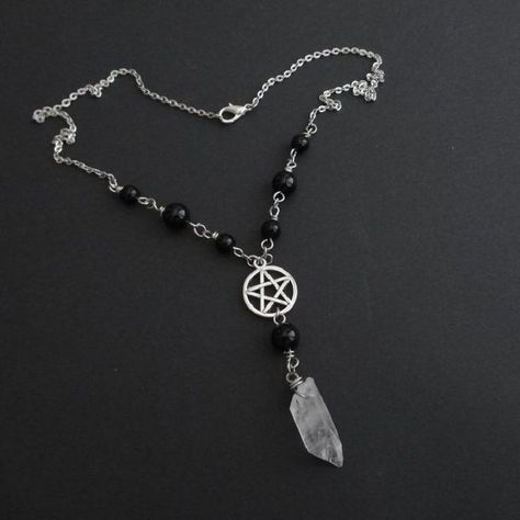 Wicca Jewelry, Pentagram Necklace, Clear Quartz Necklace, Pentagram Pendant, Gothic Clothes, Craps, Gothic Necklace, Punk Jewelry, Necklace Crystal