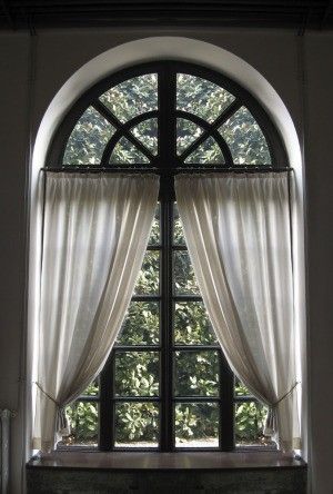 Making a Curtain for an Arched Window? | ThriftyFun Half Circle Window, Arched Window Coverings, Curtains For Arched Windows, Window Coverings Bedroom, Arched Window Treatments, Palladian Window, Moon Window, Classic Window, Cool Curtains