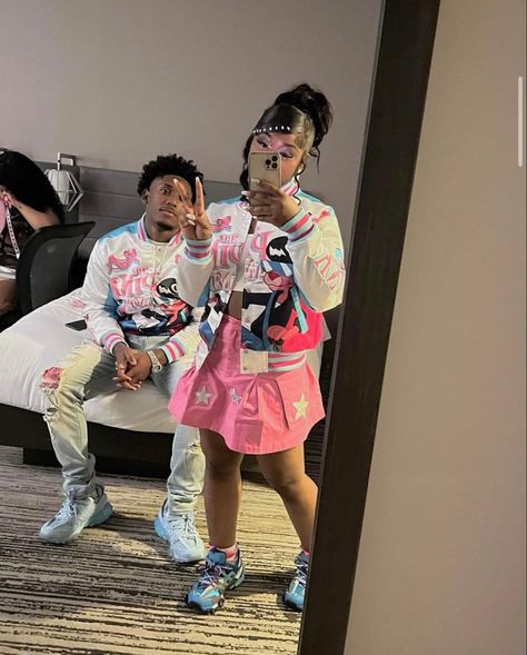 Blue Trap Aesthetic, Lover Goals, Trap Aesthetic, 2025 Goals, Relationship Pics, Couple Goals Teenagers Pictures, Couple Pic, Couple Goals Teenagers, Matching Couple Outfits