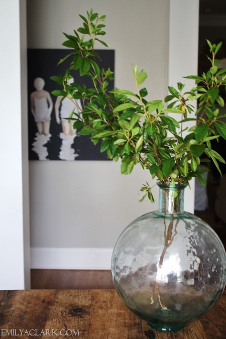 My Top 10 Favorite Home Accessories - Emily A. Clark good idea for LR corner - use large glass vase with silk greenery branches Spiegel Diy, Large Glass Bottle, Large Glass Vase, Woodland Party, My Office, Glass Vessel, Glass Decor, Vases Decor, Glass Bottles