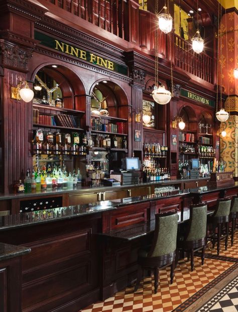 Victorian Style | The Irish Pub Irish Pubs Interiors, English Pub Home Bar, Irish Pub Style Basement Bar, Home Irish Pub Ideas, Victorian Bar Design, Victorian Pub Interior, English Bar Design, Old English Pub Interior, English Pub Interior Design