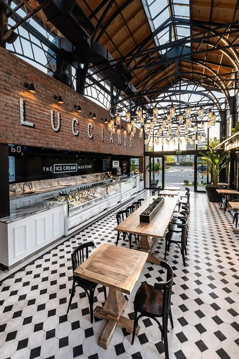 Lucciano´s Ice Cream shop by FERRO & Assoc Warehouse Coffee Shop Design, Two Story Coffee Shop, Industrial Ice Cream Shop, Coffee Shop Aesthetic Industrial, Warehouse Cafe Industrial Style, Rooftop Restaurant Design, Decoration Restaurant, San Myshuno, Outdoor Restaurant Design