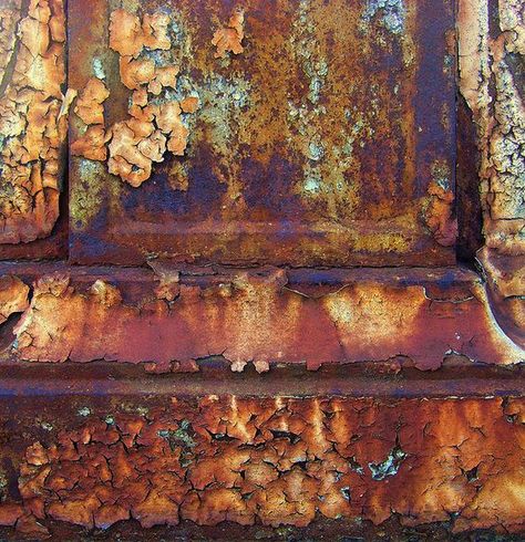 Urban Decay Photography, Decay Art, Rust Never Sleeps, Growth And Decay, Texture Inspiration, Peeling Paint, Rusted Metal, Rusty Metal, Urban Environment