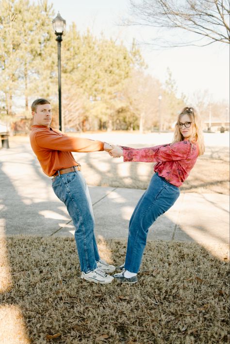 Bff Photoshoot Poses Funny, Funny Photoshoot Ideas For Couples, Awkward Family Photos Denim, Jcpenney Portraits Awkward, 90s Pictures Couples, Couples Funny Photoshoot Ideas, Couples Photoshoot Poses Funny, Awkward Brother Sister Photos, 90s Awkward Couple Photoshoot