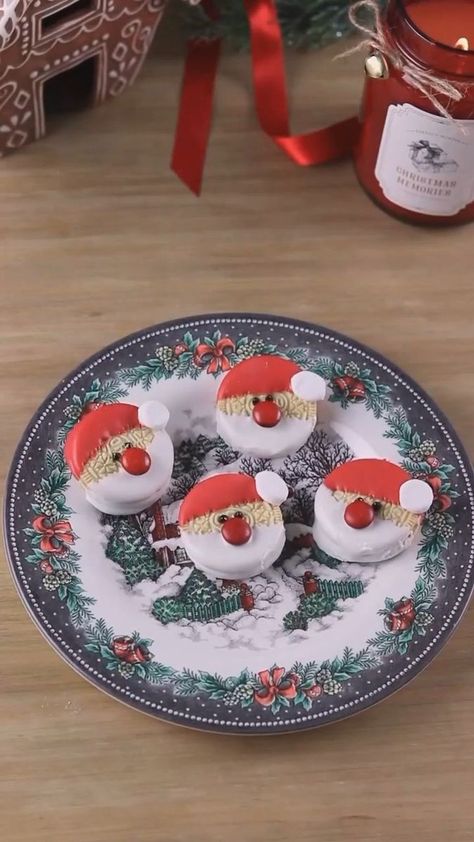 Santa Oreos! 🎅 You guys seem to be enjoying the easy Oreo treats so here’s a simple Santa version! You’ll only need a few ingredients to make them.You’ll Need-golden or regular Oreos-ghirardelli wh #shorts #reels #icecream #wedding #chocolatebark #sugarfina #easybaking #easyrecipes #dessert #dessertideas #christmascrack #holidays #baking #holidayseason #christmasparty | 3-Minute | 3-Minute · Original audio Santa Oreo Cookies, Santa Oreos, Oreo Santa, Christmas Oreos, Vanilla Oreo, Oreo Treats, Oreo Balls, Kids Cooking, Santa Cookies