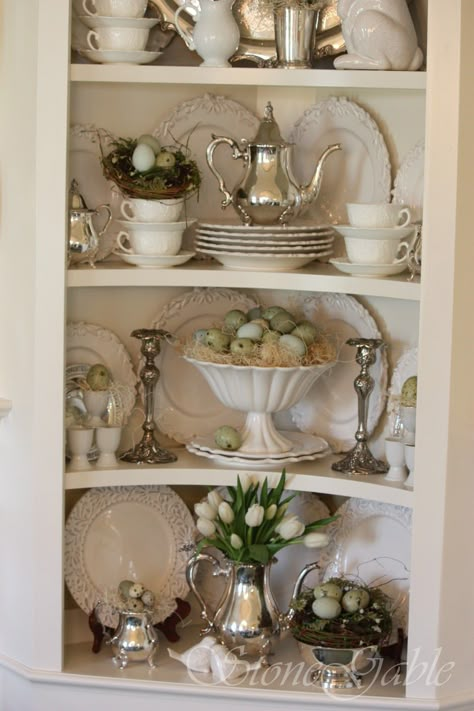 decorating idea for our built in corners  In Dining Room.  Pewter & Cream Dishes China Cabinet Decor, Corner Hutch, Hutch Display, Hutch Decor, Decoration Shabby, Built In Cupboards, Interior Colors, Corner Cupboard, China Cabinet Display