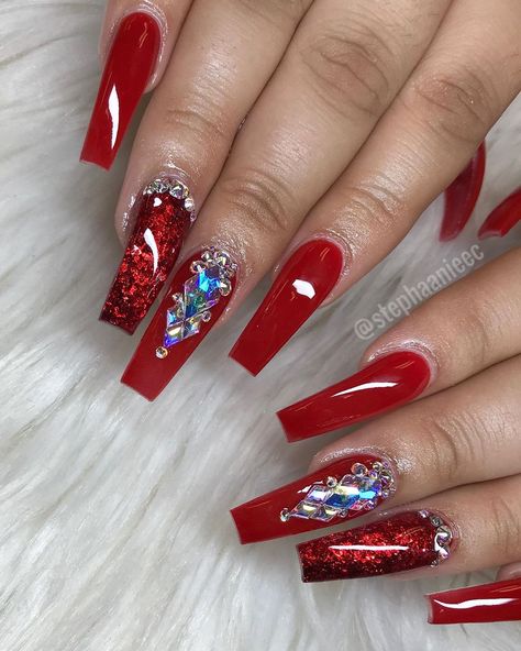 Red Acrylic Nails With Gems, Red Nails With Rhinestones Bling, Dark Red Nail Ideas, Red Coffin Nail Designs, Acrylic Nails With Gems, Red Baddie Nails, Bejeweled Nails, Nails With Gems, Red Matte Nails