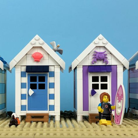 Beach Hut - Surfer | Kristel | Flickr Lego Beach House, Lego Sand Castle, Barbie Beach Bungalow, Lego Friends Cruise Ship, Lego Tropical Island, Lego Beach, Lego Houses, Lego House Ideas, Houses Ideas