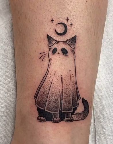 Cute Halloween Tattoos, Kitten Tattoo, Kitty Tattoos, Cat Tattoo Simple, Black Cat Tattoos, Ghost Tattoo, Cat Tattoo Designs, Spooky Tattoos, Small Hand Tattoos