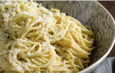 Recipes Spaghetti, Lemon Pesto, Lemon Uses, Amalfi Italy, Lemon Olive Oil, Farm Food, Spaghetti Pasta, Meyer Lemon, Vegetable Peeler