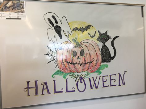 Easy Dry Erase Drawings, White Board Fall Ideas, Work White Board Ideas Inspiration, Whiteboard Halloween Art, Whiteboard Art Halloween, White Board Fall Drawings, Drawing On White Board, Halloween White Board Drawings, White Board Halloween Drawings