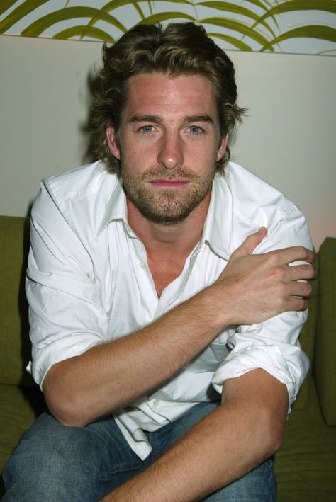 Photo of Scott Speedman, Hot Army Men, Actors Male, Celebrities Before And After, Male Celebrities, Corte De Cabelo Masculino, Hot Actors, Handsome Actors, Hollywood Actor