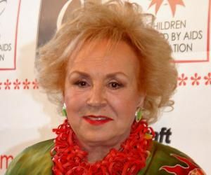 Doris Roberts Scorpio Celebrities, Lauren Roberts Books, Doris Roberts, Powerful Book Lauren Roberts, Autumn Reeser, Dorothy Sayers Books, Alicia Witt, Barbra Streisand Elliot Gould, Jill Wagner