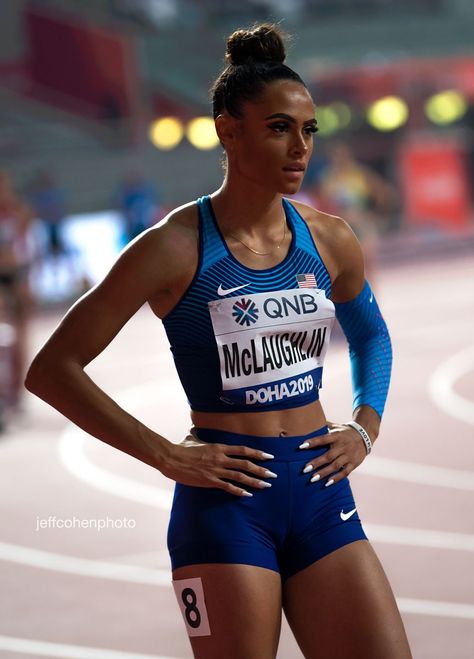 Best Running Gear, Sydney Mclaughlin, Field Athletes, Athletic Girls, Olympic Athletes, Fitness Inspiration Body, Marathon Running, Marathon Training, Athletic Performance