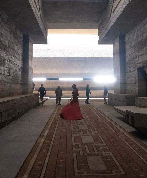 Dune Film, Types Of Aesthetics, Roof Ceiling, Denis Villeneuve, Sound Stage, Sci Fi Films, Movie Set, Oscar Niemeyer, Brutalist Architecture