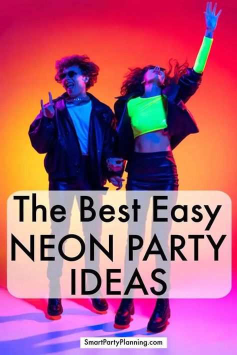 Selection of easy and fun neon party ideas. These ideas are all easy to coordinate and also budget friendly ensuring that you prepare an unforgettable and fun party that will light up the night! Use UV black lights to create the ultimate neon party and utilise the ideas for neon party decorations, clothing and more. Diy Neon Party, Neon Outfits Party, Neon Party Ideas, Glow Party Outfit, Neon Party Outfits, Glow Outfits, Uv Party, Neon Party Decorations, W Pictures