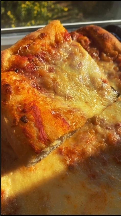 6.4K views · 544 reactions | Pan Pizza “Nonna Style” INGREDIENTS * 800 g 00 Flour * 560 ml Warm Water * 18 g Salt * 3 g Active Dry Yeast (1 tsp) * 1 tsp Sugar or Honey (to feed yeast) #pizzalover #pizzalovers #pizzarecipe #panpizza #nonna #italianmom #pizzadough #homemadepizza #homemade #homecooking #homecooked #forkyeah #foodgasm #foodgram #makeitdelicious #delish #yummy #italianfood #f52community #eatfortheinsta #instafood #instagood | Frannie Loves Food | Frannie Loves Food · Original audi Frannie Loves Food, Lent Recipes, Flat Breads, Active Dry Yeast, Supper Ideas, Pizza Ingredients, Pasta Salad Italian, Savory Dishes, Flatbread Pizza