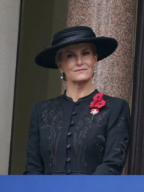 Sophie Duchess Of Edinburgh, Queens Wedding, Duchess Of Edinburgh, Black Dress Coat, Royal British Legion, Royal Portraits, Catherine Walker, Remembrance Sunday, 12 November