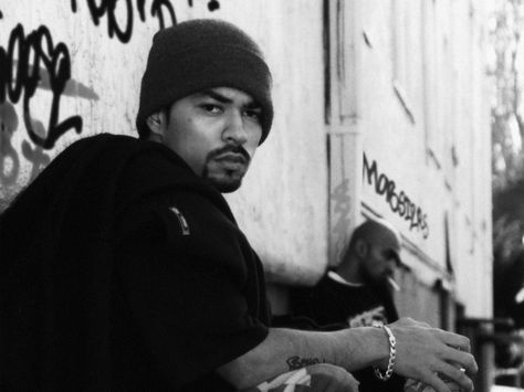 . Bohemia Singer, Bohemia Rapper, Bohemian Style Wallpaper, Video Wallpaper Download, Aquarium Live Wallpaper, Pink Live, Bohemian Wallpaper, Hip Hop Poster, Latest Hd Wallpapers