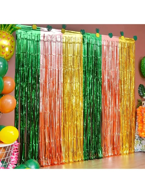 Paquete de cortina de aluminio de plástico temático tropical hawaiano de 3 piezas, en verde, oro rosa y oro. Telón de fondo de borlas de accesorios de fotomatón en hilo metálico para decoración de fiestas luau hawaianas. Multicolor    PP     Event & Party Supplies, size features are:Bust: ,Length: ,Sleeve Length: Retro Luau Party, Luau Backdrop Ideas, Hawaiian Backdrop, Hawaii Theme Party, Tropisk Fest, Hawaiian Theme Party, Hawaiian Themed Party, Hawaiian Luau Party Decorations, Streamer Party Decorations