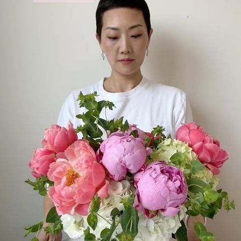 NYC Wedding and Events Florist | Easy peasy peony arrangement ✔️10 stems total: 3 hydrangeas + 7 peonies ✔️Lady’s mantle optional ✔️Like Share Follow for more flower… | Instagram Peony Arrangement, Nyc Wedding, Easy Peasy, Hydrangea, Peonies, Florist, Flower Arrangements, Flowers, 10 Things