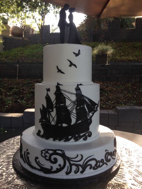 Pirate themed wedding. Pirate Wedding Cake Topper, Pirate Theme Wedding, Pirate Wedding Dress, Caribbean Wedding Theme, Pirate Wedding Theme, Pirate Cakes, Navy Cakes, Wedding Concert, Fancy Wedding Cakes