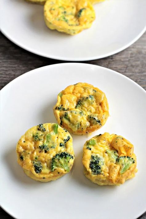 Broccoli Cheddar Egg Muffins, Brocoli And Cheese, Easy Breakfast Brunch, Broccoli Cheese, Egg Bites, Broccoli Cheddar, Broccoli And Cheese, Food Inspo, Cheese Eggs