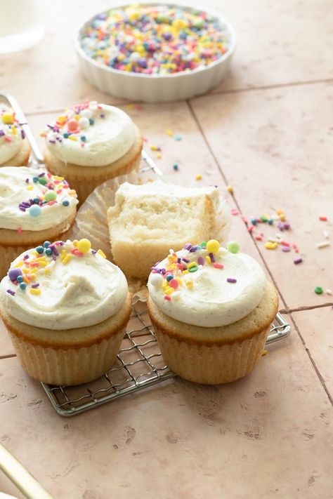 Small Batch Vanilla Cupcakes, Vanilla Frosting For Cupcakes, Small Batch Cupcakes, Vanilla Bean Buttercream, Vanilla Muffins, Small Batch Baking, Small Cupcakes, Small Desserts, Eat Dessert First