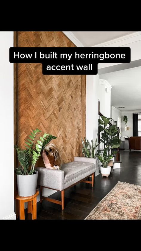 Accent Wall In Dining Room, Accent Wall Hallway, Diy Herringbone Wall, Herringbone Wood Wall, Herringbone Accent Wall, Accent Wall Dining Room, Townhome Decorating, Accent Wall Entryway, Geometric Living Room