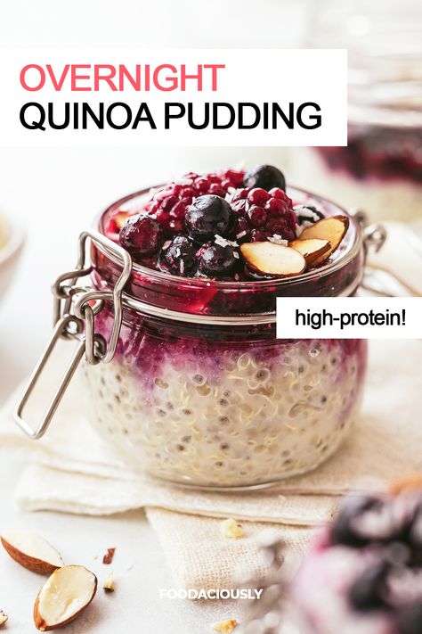 overnight quinoa pudding with chia seeds, berries and almonds Vanilla Quinoa Pudding, Breakfast Ideas With Quinoa, Healthy Breakfast Quinoa, Leftover Quinoa Recipes Breakfast, Overnight Quinoa In A Jar, Quinoa Pudding Recipes, Quinoa Overnight Breakfast, Quinoa Overnight Oats, Quinoa Oatmeal Breakfast